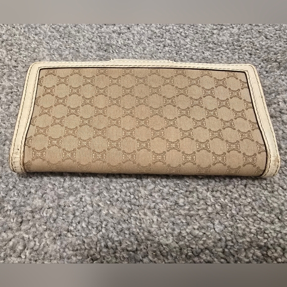 Celine Vintage Canvas Trifold Wallet Neutrals Classic Chic Luxury Minimalist - Picture 3 of 16
